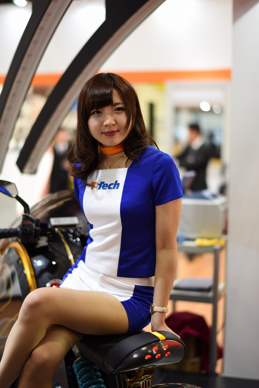 東京モーターショー2015・コンパニオンお姉さんのエロ画像45