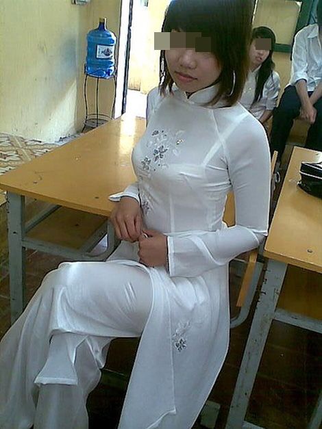 アオザイを着ているベトナム人女子高生の素人エロ画像-167