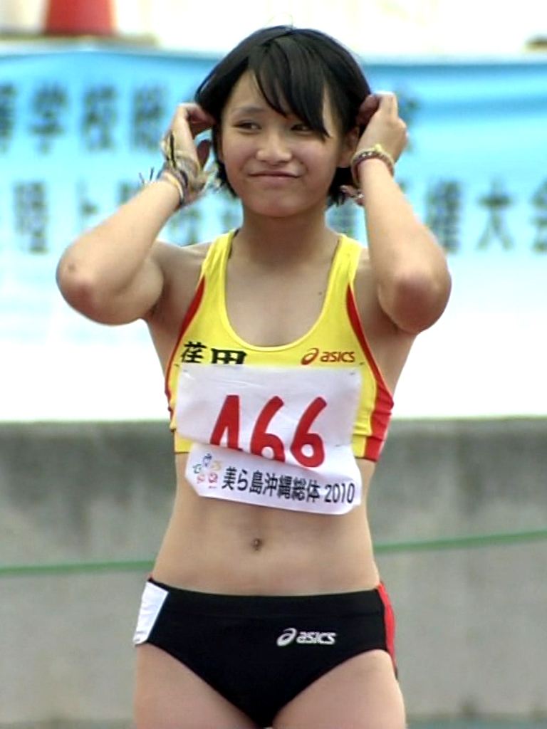 マンスジやお尻の食い込みや腹筋がエロい女子陸上のエロ画像30
