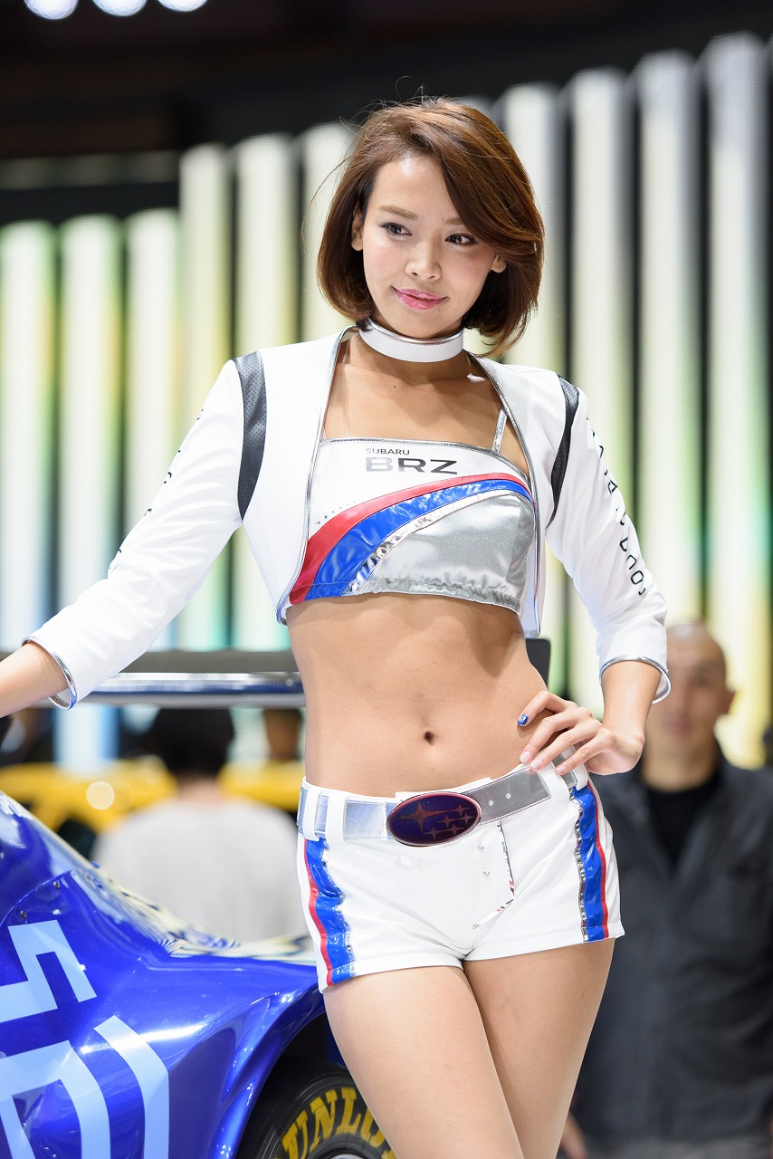 東京モーターショー2015・コンパニオンお姉さんのエロ画像26